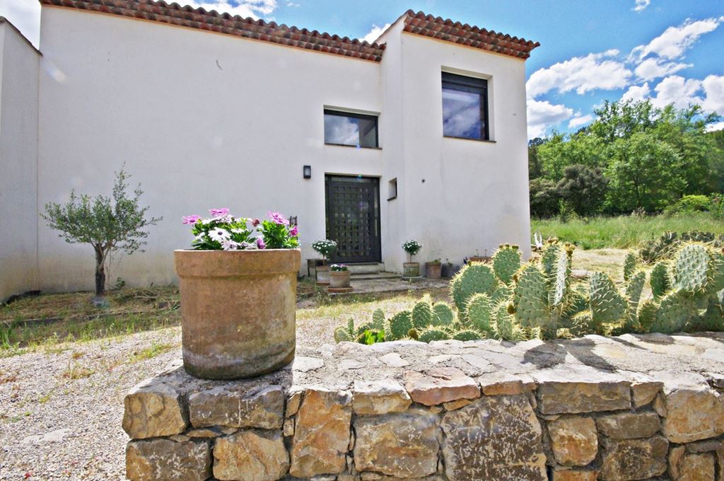 Maison Contemporaine LE THORONET (83340) LES CLES DU VAR