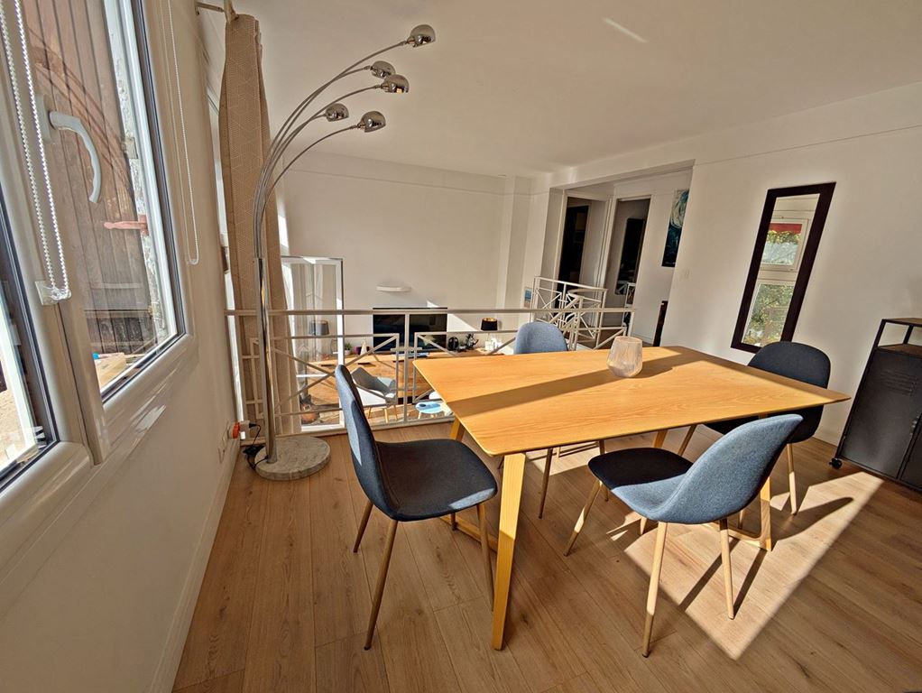 Appartement T4 VERSAILLES (78000) LES CLES DU VAR