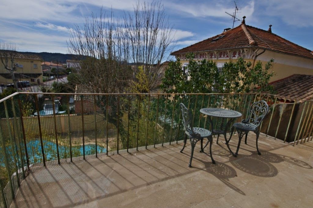 Appartement T4 LES ARCS (83460) LES CLES DU VAR